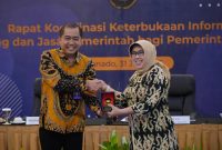 Deputi Bidang Koordinasi Komunikasi dan Informasi Kementerian Koordinator Bidang Politik dan Keamanan (Kemenko Polkam) dalam sambutannya oleh Asisten Deputi Koordinasi Pengelolaan Komunikasi dan Informasi Publik, Agung Pratistho, saat membuka kegiatan Rapat Koordinasi dan Bimbingan Teknis Keterbukaan Informasi Barang dan Jasa Pemerintah bagi Pemerintah Daerah, di Manado, Sulawesi Utara, Kamis 31 Juli 2025. (tim/humas)