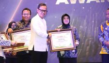 Wakil Menteri Dalam Negeri (Wamendagri) Bima Arya Sugiarto mendorong pemerintah daerah (Pemda) untuk meningkatkan komitmen dalam mendukung urusan lingkungan hidup, terutama dalam hal pendanaan. (Foto-PuspenKemendagri)