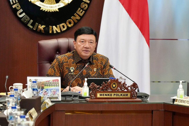 Menteri Koordinator Bidang Politik dan Keamanan Budi Gunawan memimpin rapat koordinasi membahas kondisi keamanan pasca demonstrasi